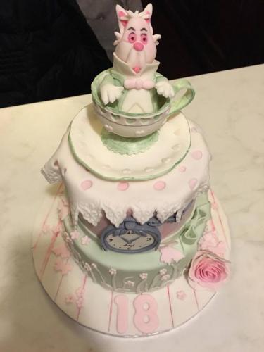 Τούρτα η Αλίκη στη χώρα των θαυμάτων