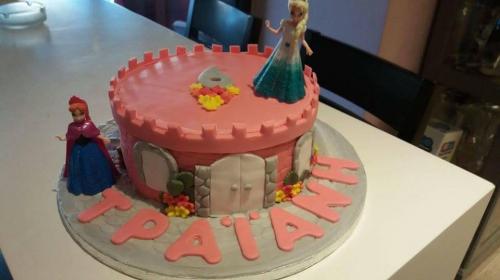 Τούρτα ροζ κάστρο