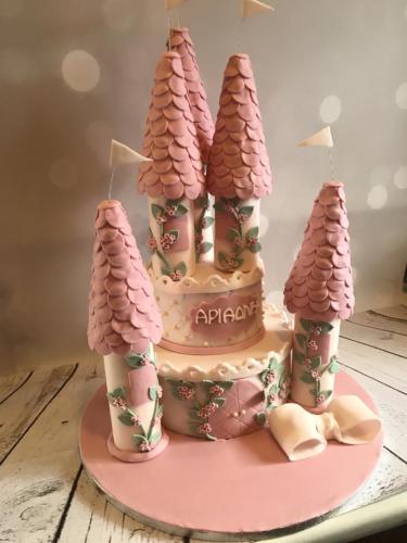 Τούρτα παραμυθένιο κάστρο