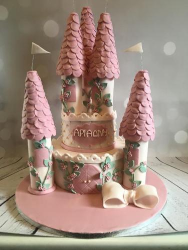 Τούρτα παραμυθένιο κάστρο
